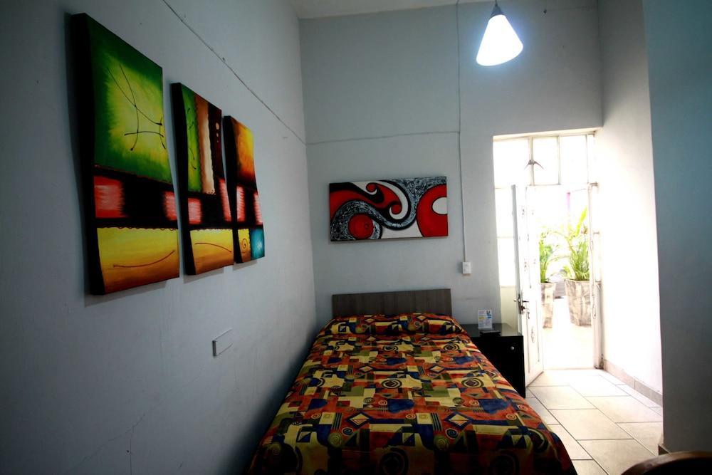 Hotel Del Refugio Guadalajara Ngoại thất bức ảnh