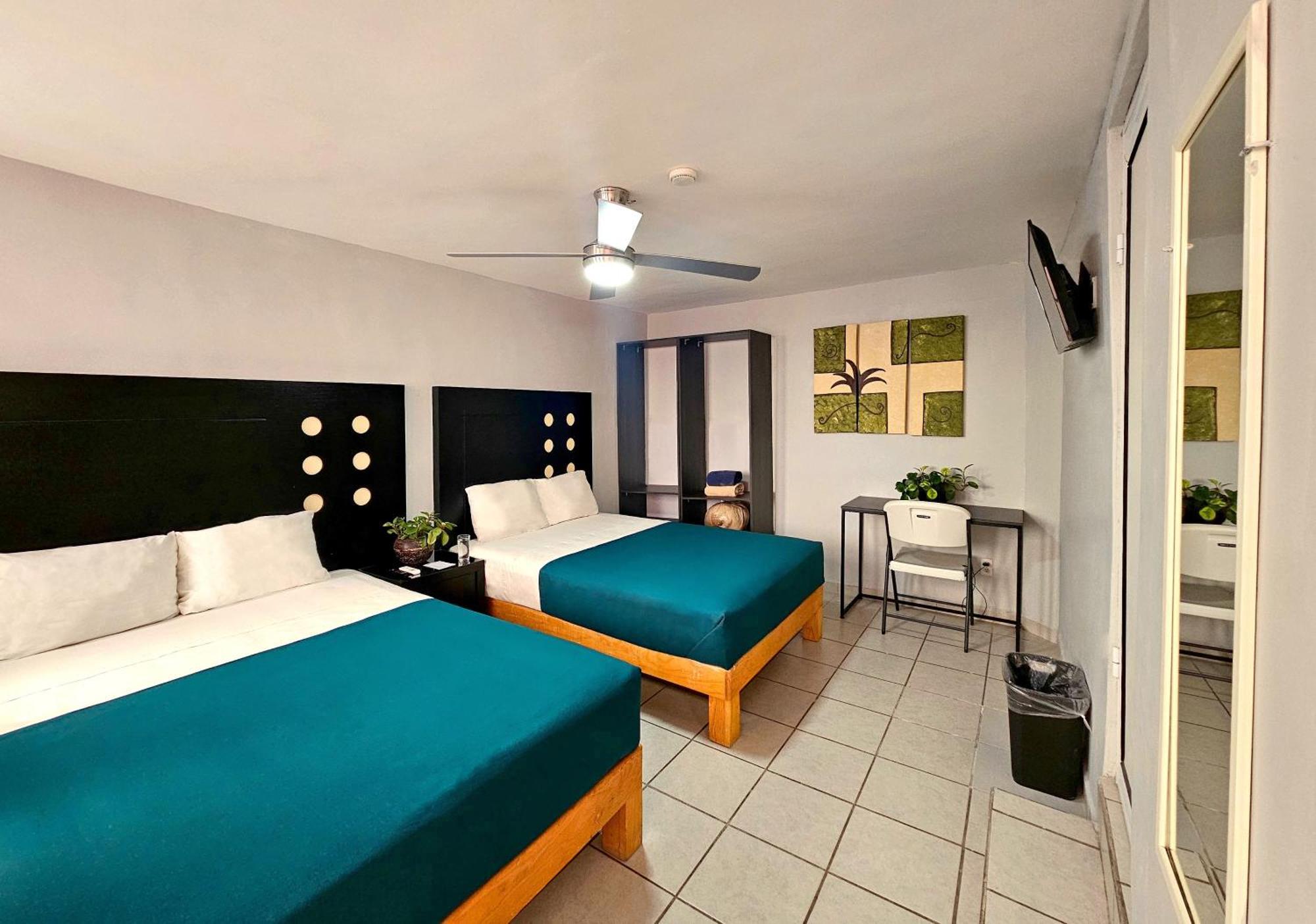 Hotel Del Refugio Guadalajara Ngoại thất bức ảnh