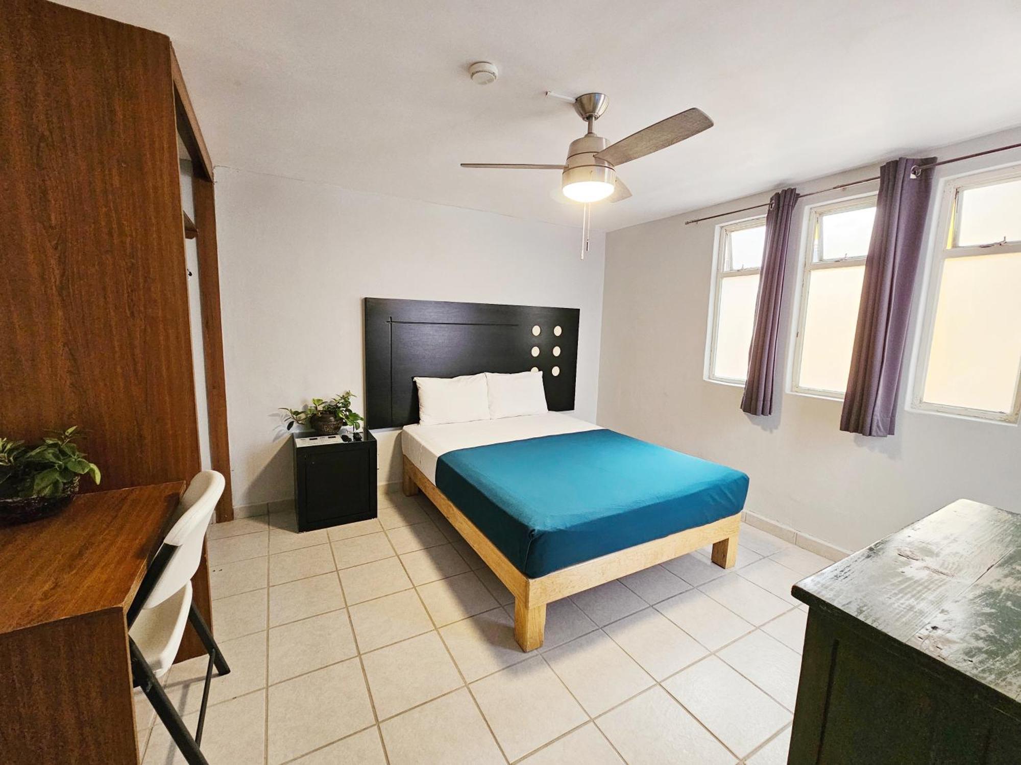 Hotel Del Refugio Guadalajara Ngoại thất bức ảnh
