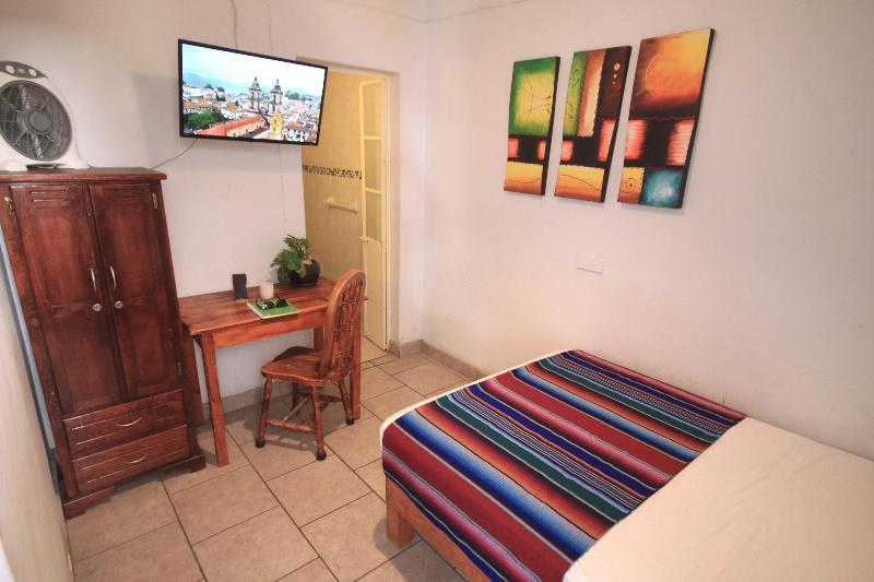 Hotel Del Refugio Guadalajara Ngoại thất bức ảnh